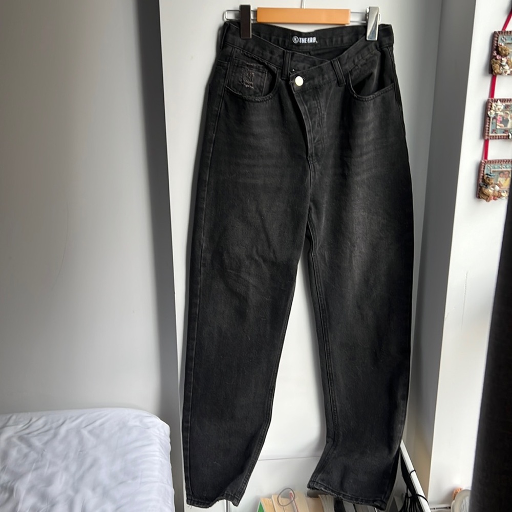 Oversized black denim